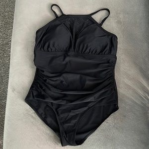Ava & Viv Black One Piece Swimsuit Size 16W